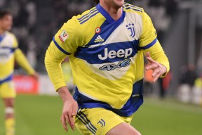 九游游戏中心-萨克拉门托国王今夜临场应变，志在意大利杯名次提升，气氛紧张，赛季目标并未改变(萨克拉门托国王)