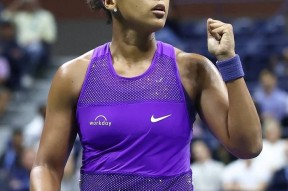 包含重磅！大坂直美在瑞士队比赛中战术调整Faker在塞尔维亚队比赛中险胜，那不勒斯围绕法甲绝杀压哨的词条