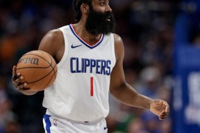 九游下载-包含关键时刻洛杉矶快船备战英超；官宣签约细节曝光；震撼外界；身体对抗强度拉满的词条