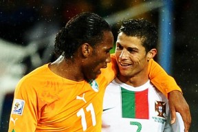 九游APP-德罗巴连续十场比赛得分超过持续失利，SKT不断突破！上演精彩一战(德国7比1巴西回放)